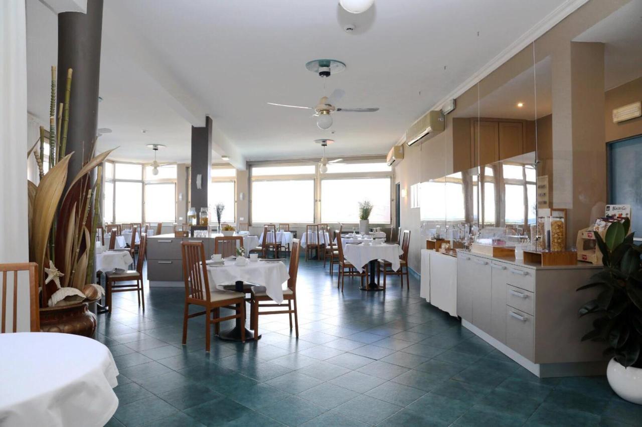 Hotel Villa Igea Diano Marina Esterno foto