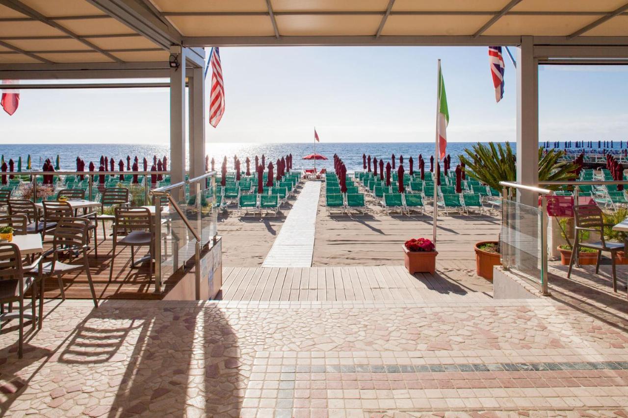 Hotel Villa Igea Diano Marina Esterno foto