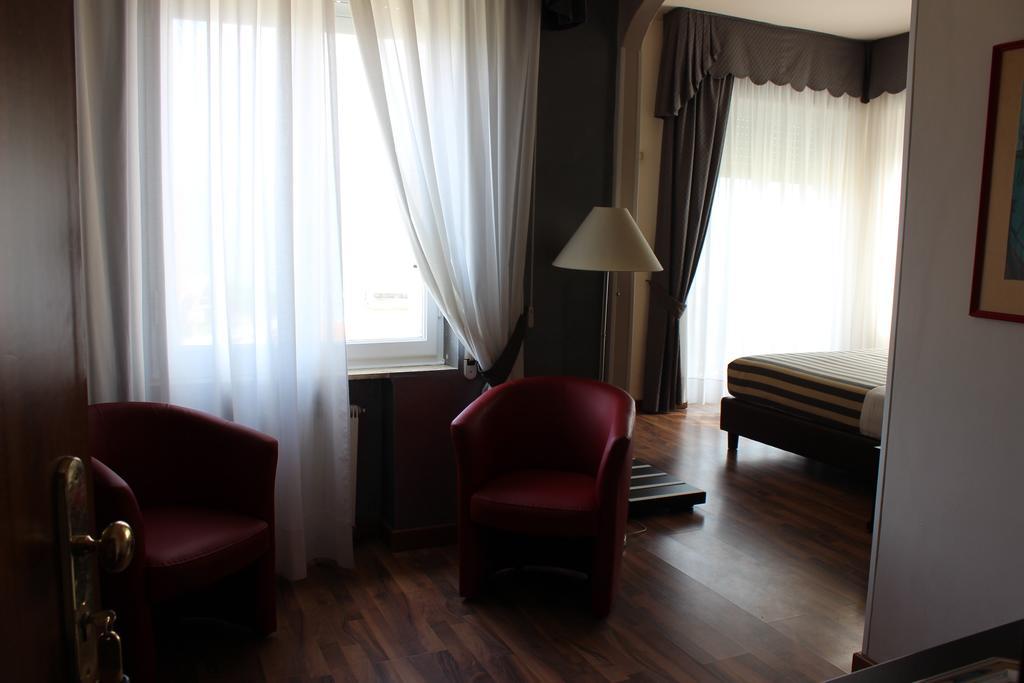 Hotel Villa Igea Diano Marina Esterno foto
