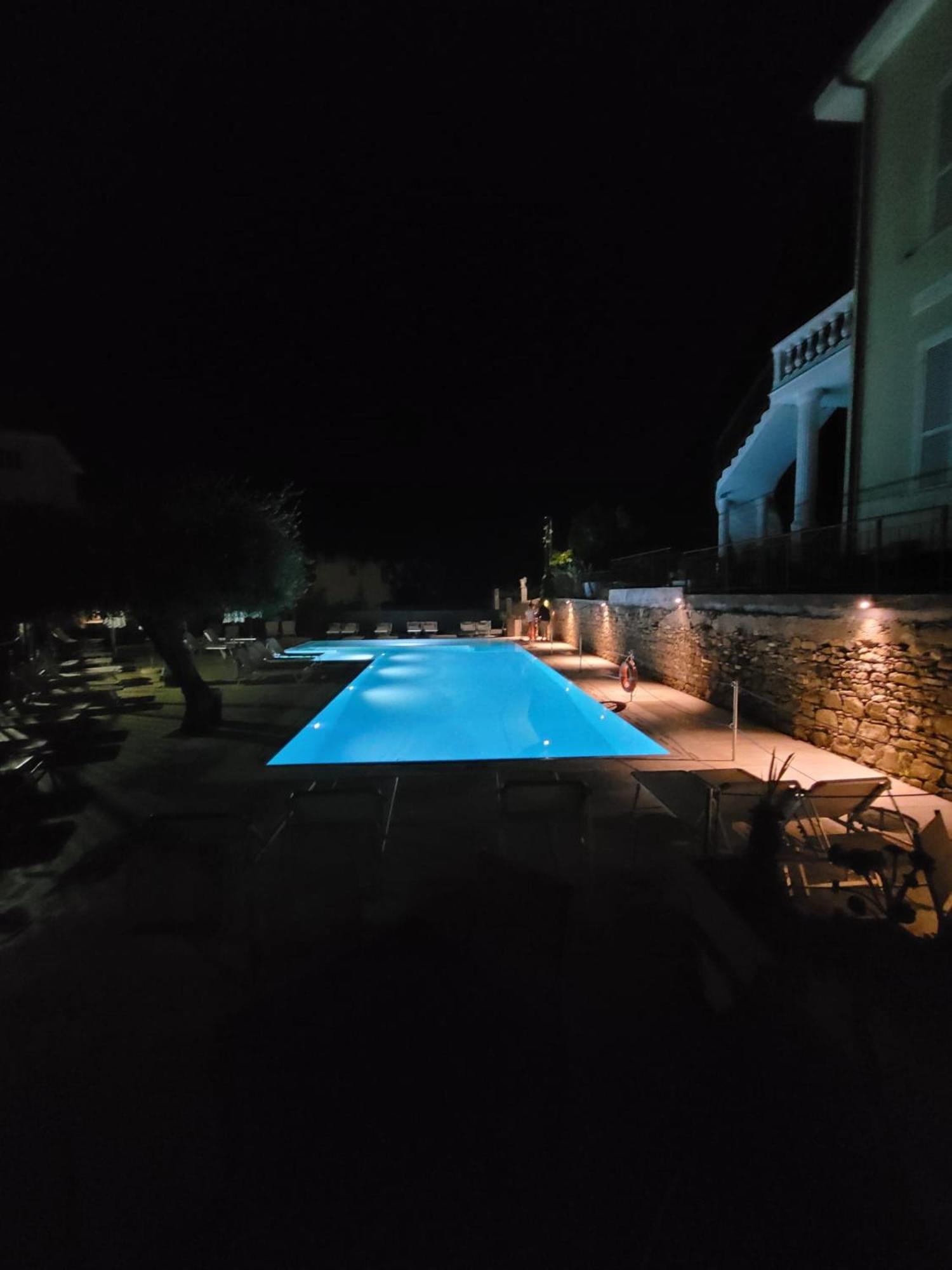 Hotel Villa Igea Diano Marina Esterno foto